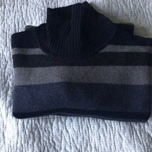 Banana Republic nice heavy striped turtleneck XL
